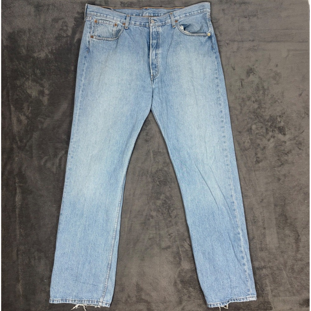Levi's Jeans Men 40x34 Light Wash 501 Original Fit Button Fly Straight Leg Denim